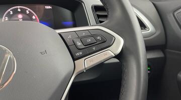 2025 Volkswagen TSI Match DSG Euro 6 5-door (Grey) - Image: 24