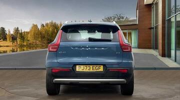 2023 Volvo 2.0 B3 MHEV Core DCT Auto Euro 6 5-door (Blue) - Image: 4