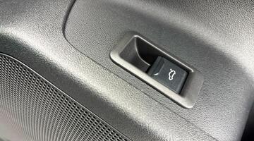 2025 Audi 100kWh Performance Edition 1 Auto 5-door (Black) - Image: 20