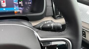 2025 Volvo 2.0 T8 18.8kWh Ultra Dark Auto 4WD Euro 6 5-door (Black) - Image: 67