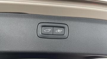 2024 Volvo 2.0 B5 MHEV Plus Auto 4WD Euro 6 5-door (Unlisted) - Image: 38