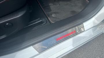 2022 Ford EcoBoost ST-3 Euro 6 5-door (White) - Image: 11