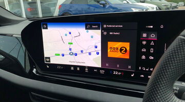 2025 Audi 2.0 TFSI S line Saloon S Tronic Euro 6 5-door (Blue) - Image: 30