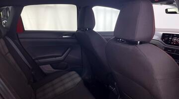 2023 Volkswagen 2.0 TSI GTI DSG Euro 6 5-door (Red) - Image: 29