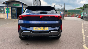 2025 CUPRA EHybrid 25.8kWh V2 DSG Euro 6 5-door (Blue) - Image: 12