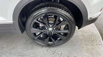 2025 Volkswagen 1.0 TSI Style Euro 6 5-door (Multicolour) - Image: 27