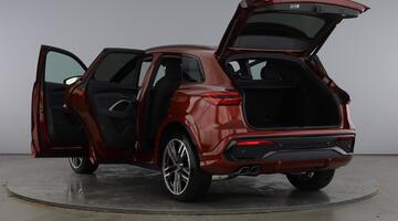 2025 Audi 2.0 TDI Edition 1 S Tronic quattro Euro 6 5-door (Red) - Image: 11