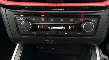 2024 SEAT TSI FR DSG Euro 6 5-door (Red) - Image: 36