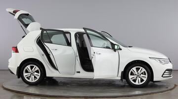 2022 Volkswagen TSI Life Euro 6 5-door (White) - Image: 10