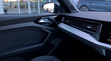 2025 Audi 1.0 TFSI 30 S line Sportback S Tronic Euro 6 5-door (Black) - Image: 35