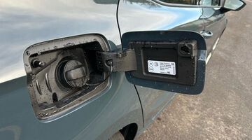 2025 SEAT 1.0 TSI FR DSG Euro 6 5-door (Blue) - Image: 17