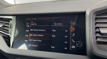 2022 Audi 1.0 TFSI 25 Technik Sportback Euro 6 5-door (White) - Image: 25