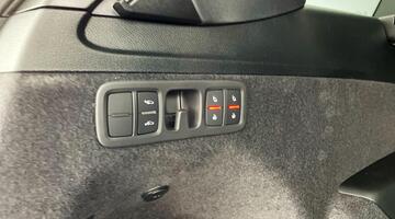 2025 Audi 4.0 TFSI V8 Black Edition Tiptronic quattro Euro 6 5-door (Black) - Image: 35