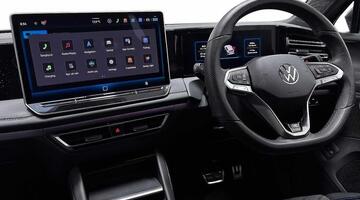 2025 Volkswagen TSI eHybrid 19.7kWh R-Line DSG Euro 6 5-door (Grey) - Image: 2