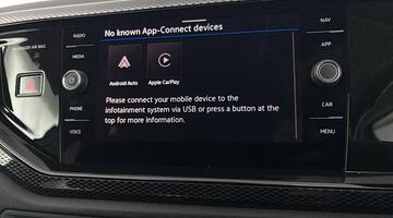 2025 Volkswagen 1.0 TSI Match DSG Euro 6 5-door (White) - Image: 17