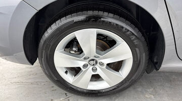 2025 Škoda TSI SE Edition DSG Euro 6 5-door (Grey) - Image: 27