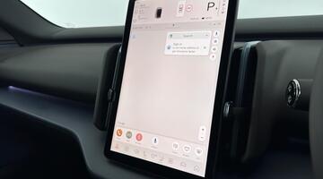 2025 Volvo Single Motor Extended Range 69kWh Plus Auto 5-door (Black) - Image: 26