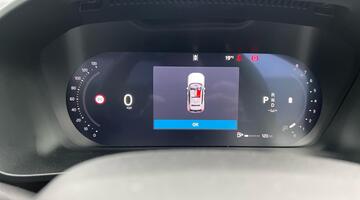 2025 Volvo 2.0 B4 MHEV Ultra Dark DCT Auto Euro 6 5-door (Silver) - Image: 13