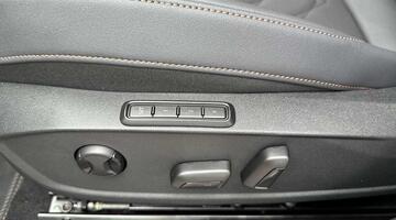 2025 CUPRA ETSI V3 DSG Euro 6 5-door (Grey) - Image: 9