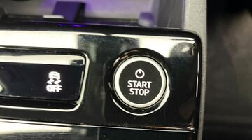 2025 Audi 100kWh Performance Edition 1 Auto 5-door (Black) - Image: 17