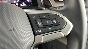 2025 Volkswagen 2.0 TDI Style Long MPV DSG Euro 6 5-door (Grey) - Image: 21