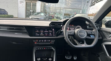 2025 Audi TFSI 35 Black Edition S Tronic Euro 6 4-door (Black) - Image: 10