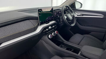 2024 Škoda TSI e-TEC MHEV SE DSG Euro 6 5-door (5 Seat) (Gold) - Image: 2