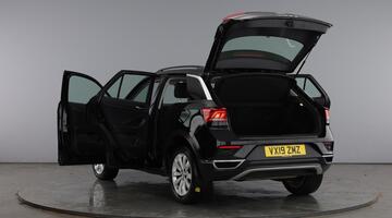 2019 Volkswagen TSI EVO SE Euro 6 5-door (Black) - Image: 11