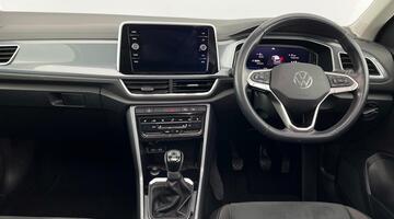 2022 Volkswagen TSI Style Euro 6 5-door (Blue) - Image: 8