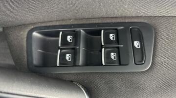 2019 Volkswagen TSI EVO R-Line DSG Euro 6 5-door (Black) - Image: 19