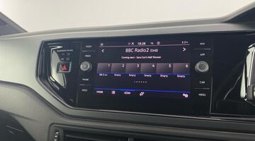 2022 Volkswagen 1.0 TSI R-Line DSG Euro 6 5-door (Silver) - Image: 13