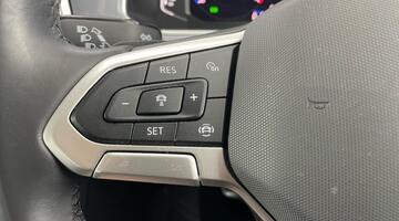 2022 Volkswagen TSI Style DSG Euro 6 5-door (Black) - Image: 23