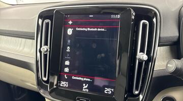 2021 Volvo 2.0 B4 MHEV Inscription Auto Euro 6 5-door (Grey) - Image: 31