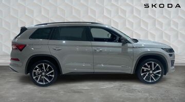 2022 Škoda TSI ACT SportLine DSG Euro 6 5-door (7 Seat) (Grey) - Image: 4