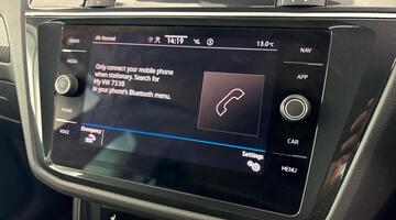 2021 Volkswagen 2.0 TDI R-Line DSG Euro 6 5-door (Grey) - Image: 14