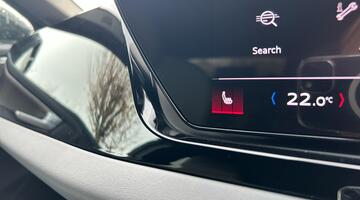 2025 Audi 2.0 TFSI S line S Tronic Euro 6 5-door (Black) - Image: 25