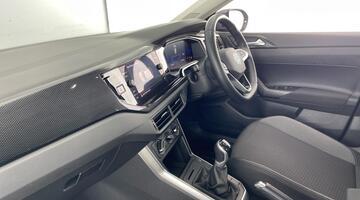 2022 Volkswagen 1.0 TSI Life Euro 6 5-door (Grey) - Image: 2