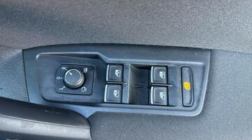 2022 Volkswagen TSI Active DSG Euro 6 5-door (Blue) - Image: 23