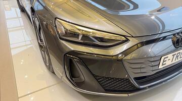 2025 Audi S 435,00 kW (Grey) - Image: 18