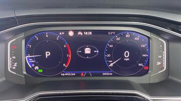 2022 Volkswagen 1.0 TSI R-Line DSG Euro 6 5-door (Silver) - Image: 12