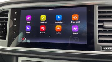 2025 SEAT TSI EVO FR DSG Euro 6 5-door (Blue) - Image: 18