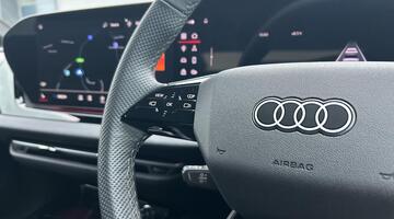 2025 Audi 2.0 TFSI S line S Tronic Euro 6 5-door (Blue) - Image: 34