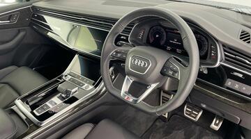 2025 Audi 3.0 TFSI V6 55 Black Edition Tiptronic quattro Euro 6 5-door (Black) - Image: 6
