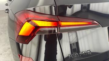 2025 Škoda TSI ACT Monte Carlo Euro 6 5-door (Black) - Image: 32