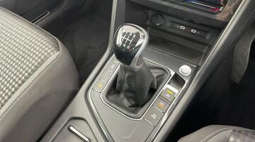 2022 Volkswagen TSI Active Euro 6 5-door (White) - Image: 15