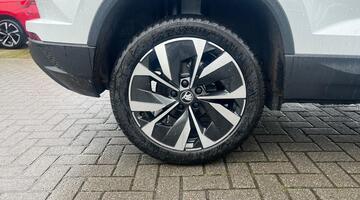 2026 Škoda TSI ACT SE Edition Euro 6 5-door (White) - Image: 9