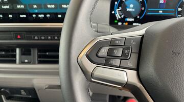 2025 Volkswagen 2.0 TDI T3Commerce Pro Auto FWD LWB Euro 6 5-door (Grey) - Image: 23