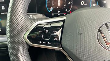 2023 Volkswagen 3.0 TDI V6 Black Edition Tiptronic 4Motion Euro 6 5-door (White) - Image: 23