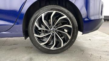 2023 Volkswagen TSI Life Euro 6 5-door (Blue) - Image: 33