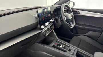 2024 CUPRA EHybrid 12.8kWh VZ2 Design Edition DSG Euro 6 5-door (White) - Image: 2